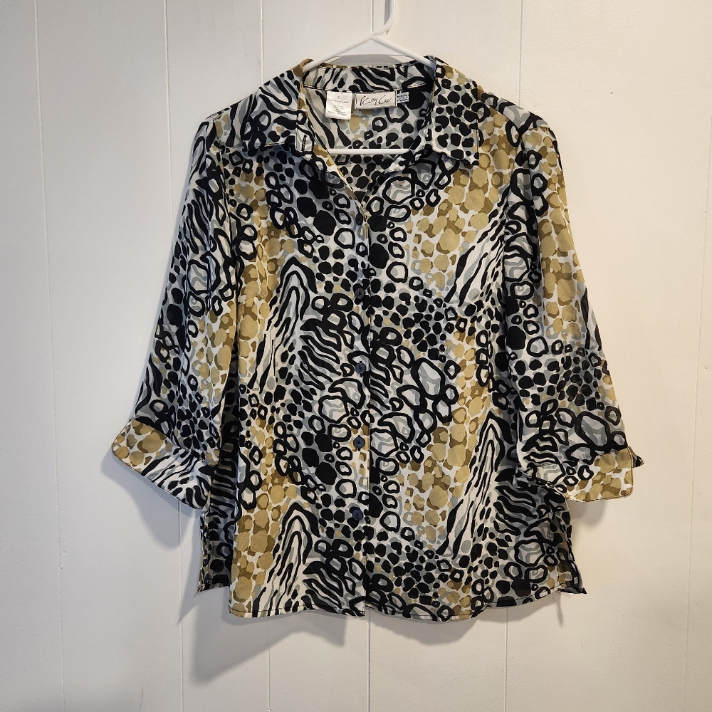 Kathy Che 3/4 Sleeve Animal Print Blouse Size S